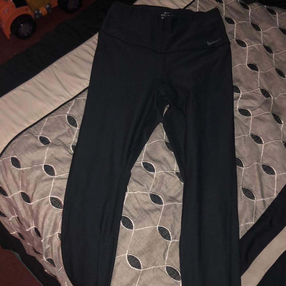 Nike dri-fit leggings